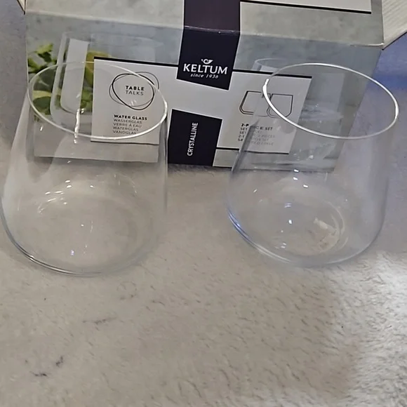 Keltum Table Talks Water Crystalline Glass 2-Piece Set Lead Free Dishwasher Safe - Picture 9 of 15